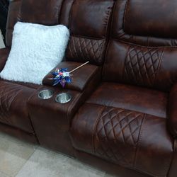 *Fourth Of July Now*---Santiago Sleek Brown Leather Reclining Sofa/Loveseat Sets---Delivery And Financing Available👏