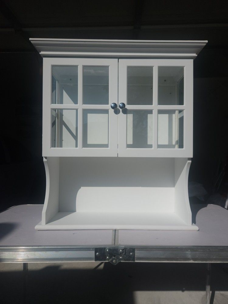 Wall Cabinet