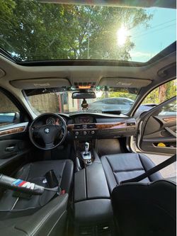 2009 BMW 528i