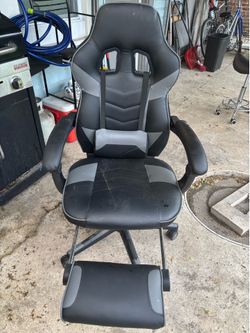 Gaming chair