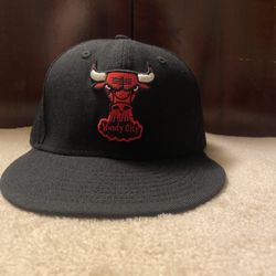 Bulls Fitted Hat