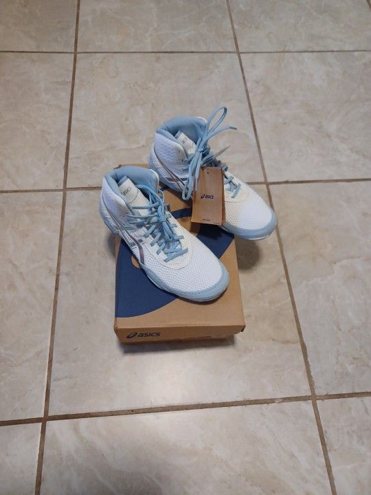 ASICS  Wrestling Shoes Women's  8 1/2 