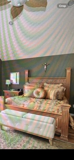 Queen Comforter Set