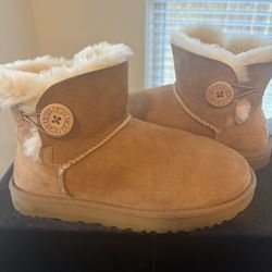 Women’s Ugg Boots 