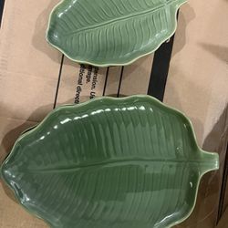 Leaf Shape Dishes