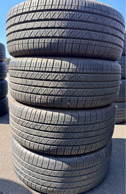 Set 225/50-18 Dunlop con el 80% de vida