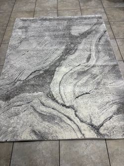 Thick and heavy soft 5x7 abstract style area rug
