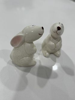  Vintage Quon-Quon Japan Bunny Figurine 1982