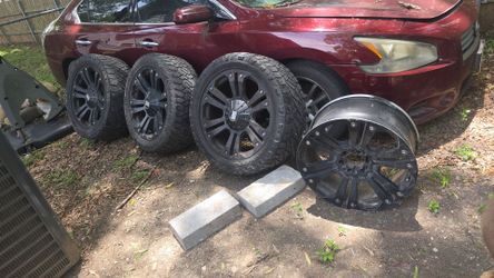 22" XD SERIES wheels and tires