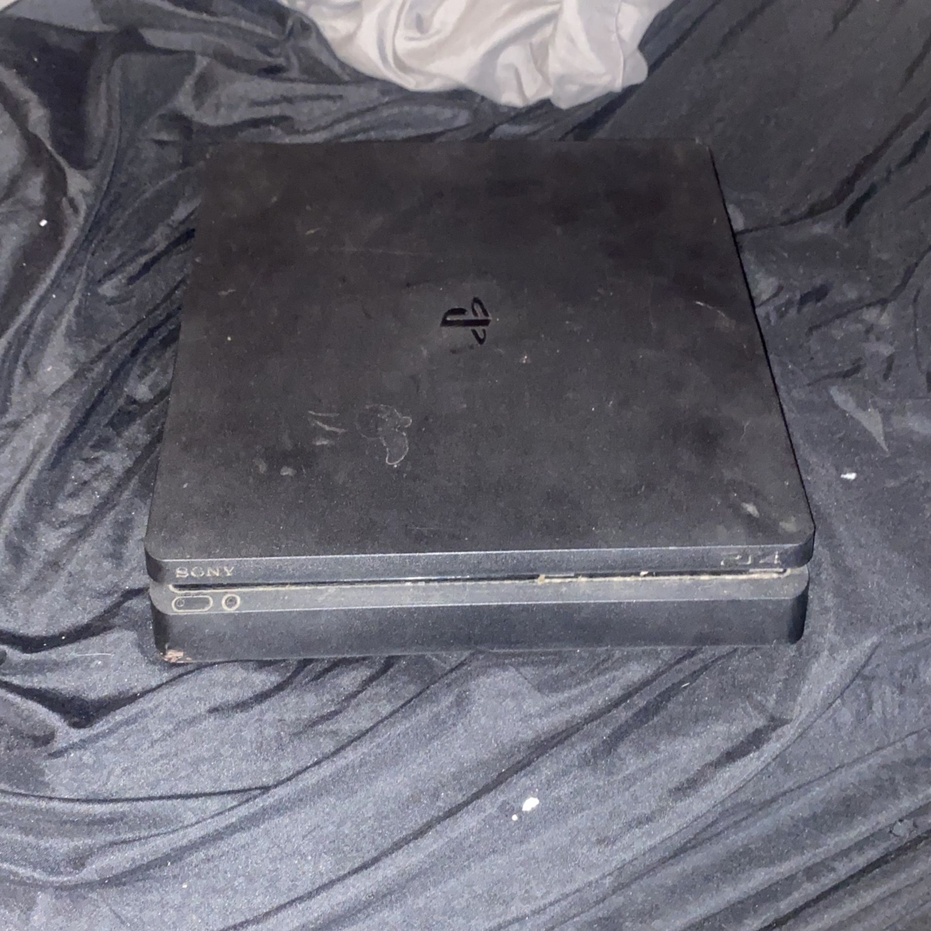 PS4