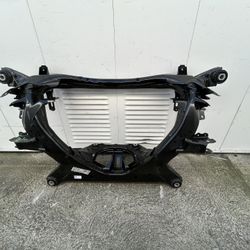 TESLA MODEL 3 - Y  REAR 2017 - 2025  SUBFRAME  CROSSMEMBER 1044580-00-D  Used Oem 