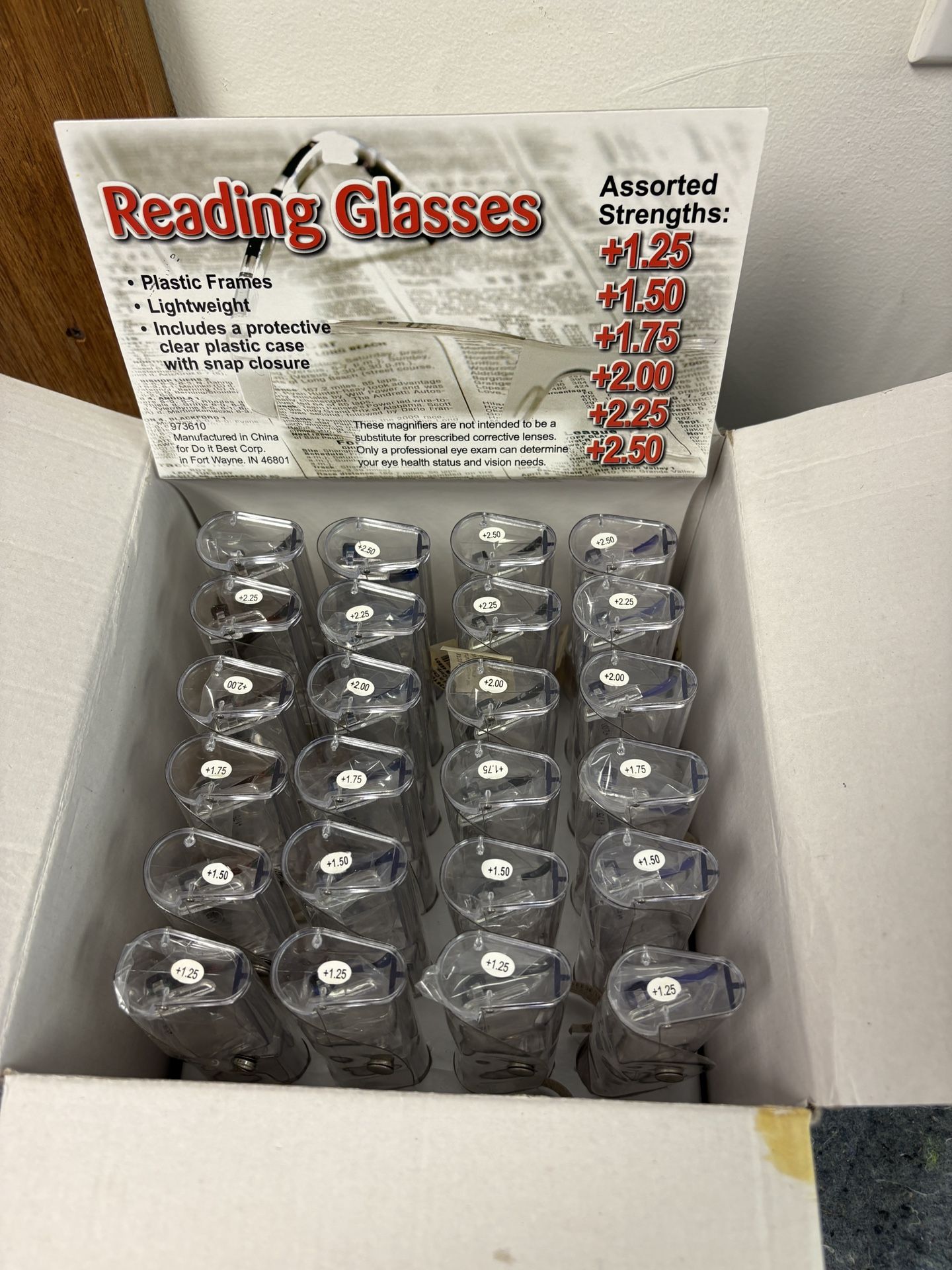 New Reading Glass Case Of 24