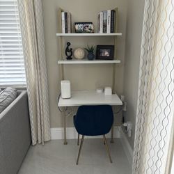 Bookshelf desk