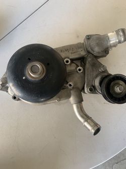 Trucks Water Pump