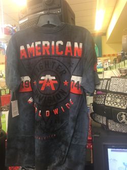 Vendo camisas de América fighter -true religión- rock revival