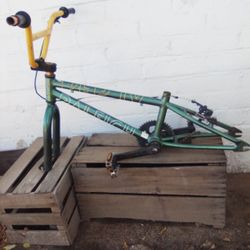 Bike. Frame Raleigh