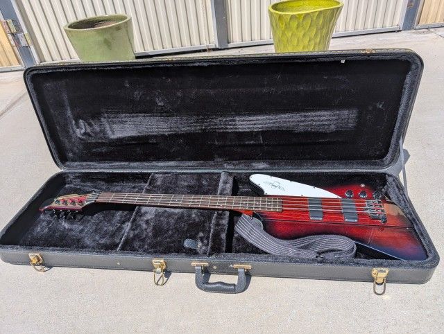 Epiphone Thunderbird