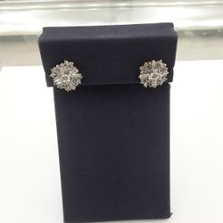 Diamond Earrings  14kt