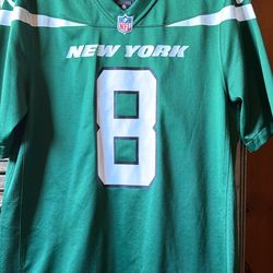 New York Jets men’s jersey size M