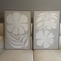 2 Art Flower Frames