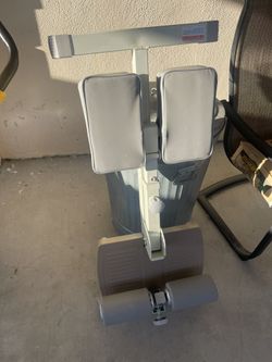 Sissy Squat Machine