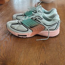 Nike Pegasus Wave ‘Barely Green Washed Coral’