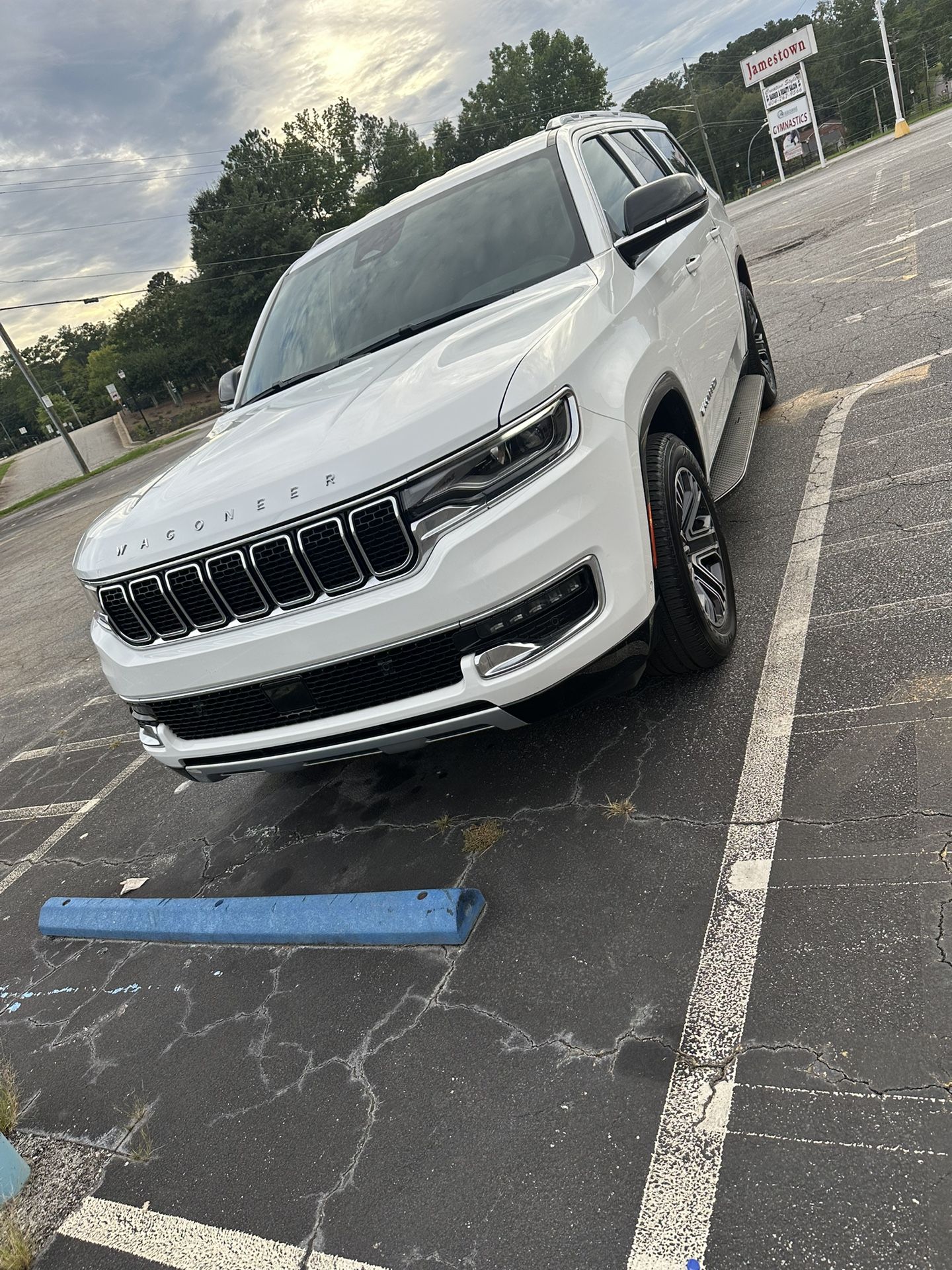 2025 Jeep Wagoneer