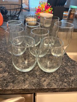 Glass cups and glass vase