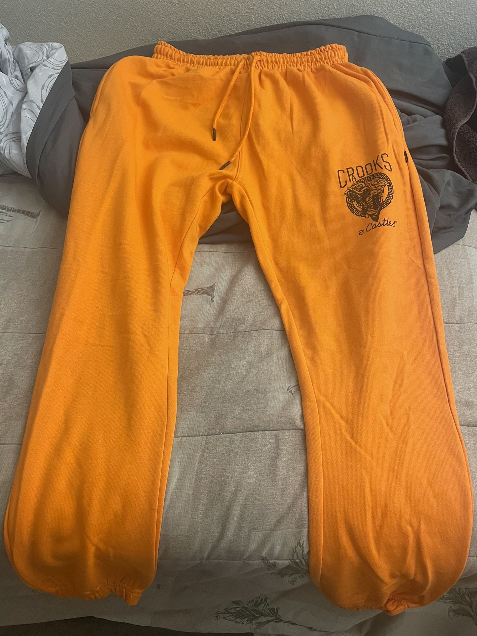 CROOKS & CASTLES LOGO SWEATPANT JOGGERS orange - Large