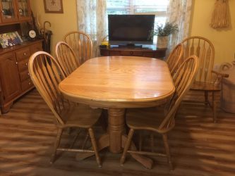 Dining room table solid oak