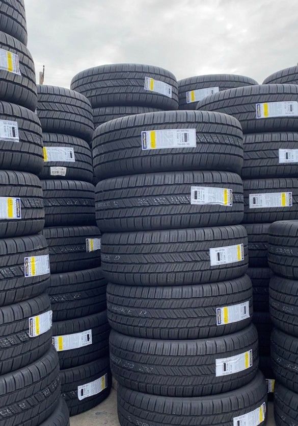 275/55/20 Goodyear - 4 NEW Tires 4 Llantas NUEVAS