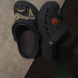 Crocs Size 10