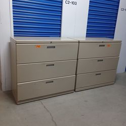 Metal File Cabinet Letter Or Legal Size $150 each