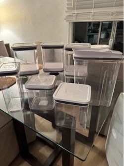 Oxxo containers