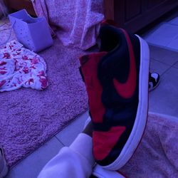 Black And Red Nikes
