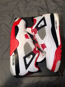 Jordan 4 fire red