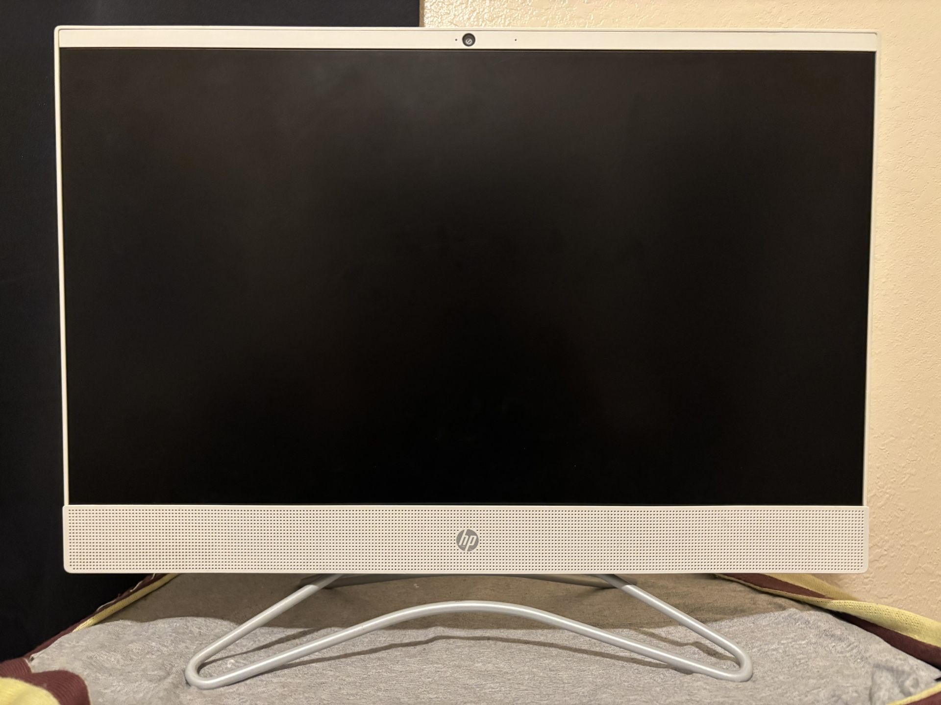 HP All-in-One 24” Desktop Computer 