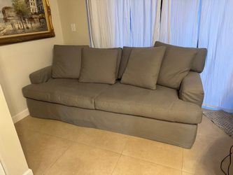 City furniture delilah Sofa