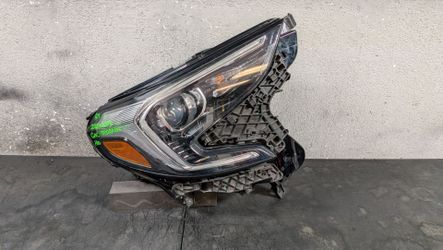 2018-2019-2020-2021 GMC TERRAIN RIGHT HID HEADLIGHT OEM USED #11427