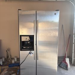 $175 KENMORE REFRIGERATOR - NEED GONE ASAP