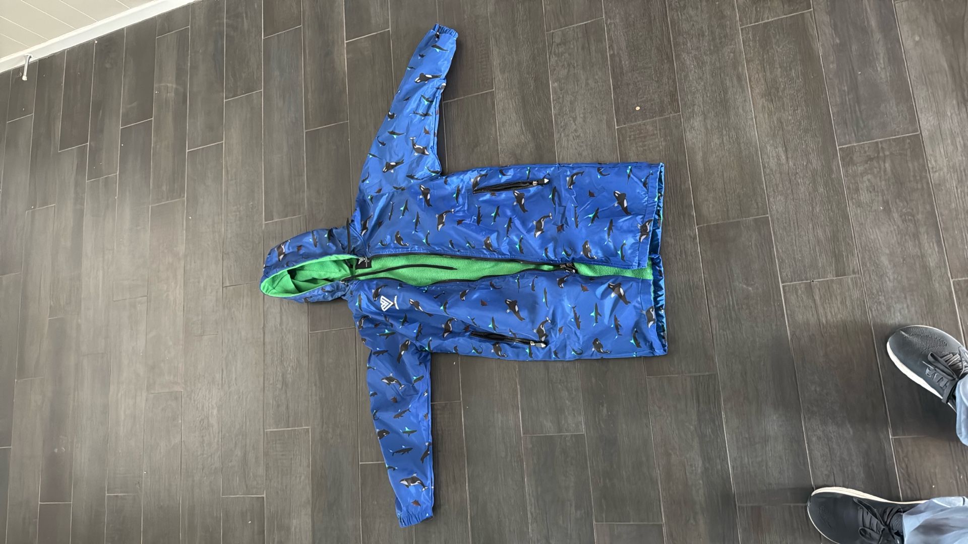 Kids Swim parka Size 7/8