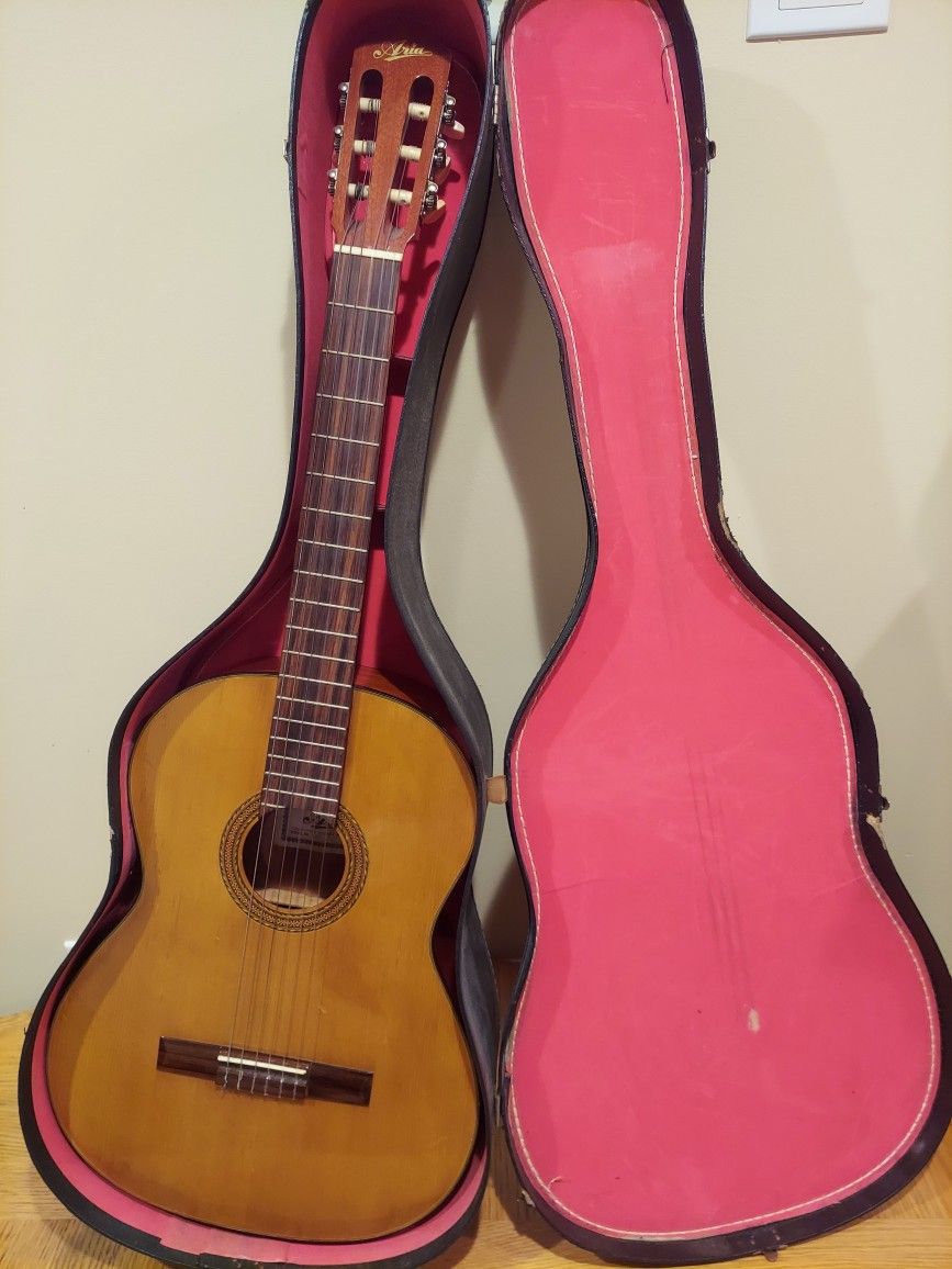 vintage classic guitar with case