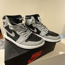 Nike Air Jordan Retro 1 High Shadow 2.0 Mens Size 11 Grey Black