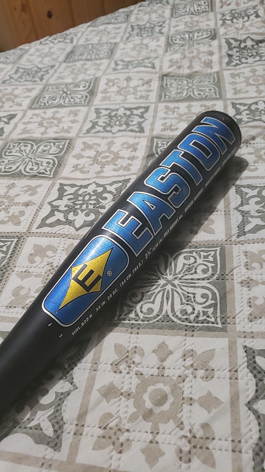 Easton z2k 33/28 baseball bat