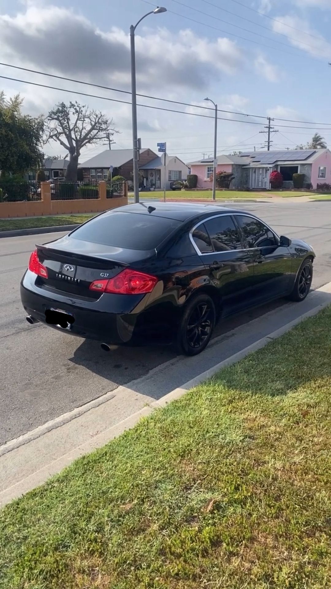 2009 Infiniti G37