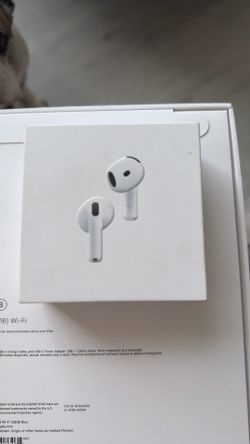AirPods 4th Gen