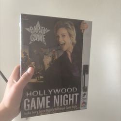 Hollywood Game Night Party Board Game - Brand New! (RETAIL 30$)