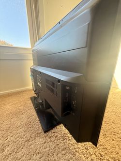 Insignia Small TV – For Sale