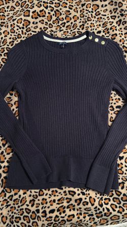 Women’s Nautica sweater