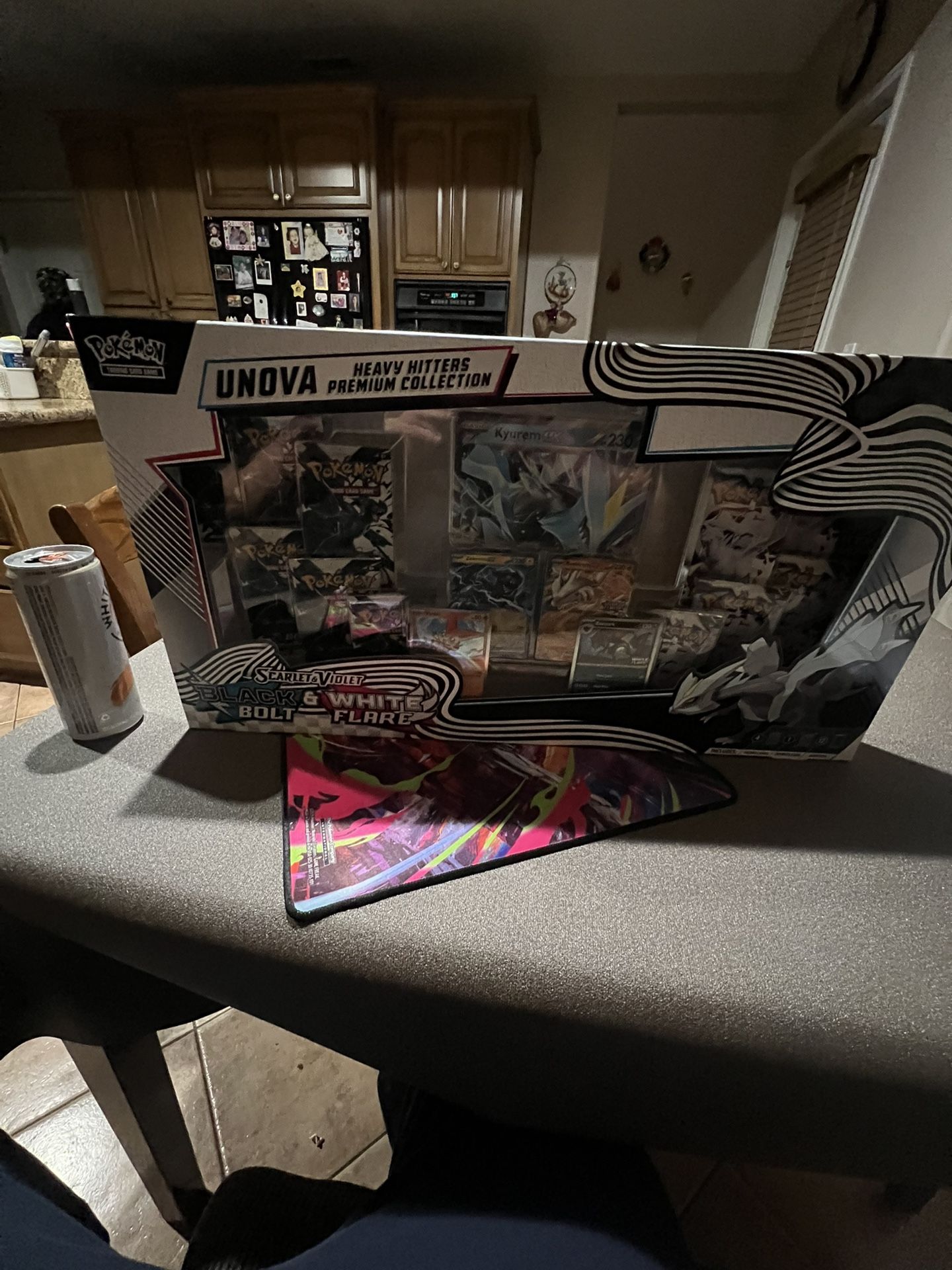 Pokemon Black Bolt & White Flare